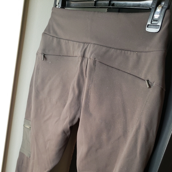 Athleta cargo legging pants olive green size 4 - Picture 7 of 7
